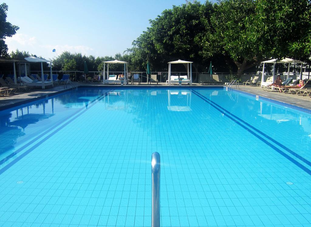 Marina Hotel Ayia Napa Exterior photo