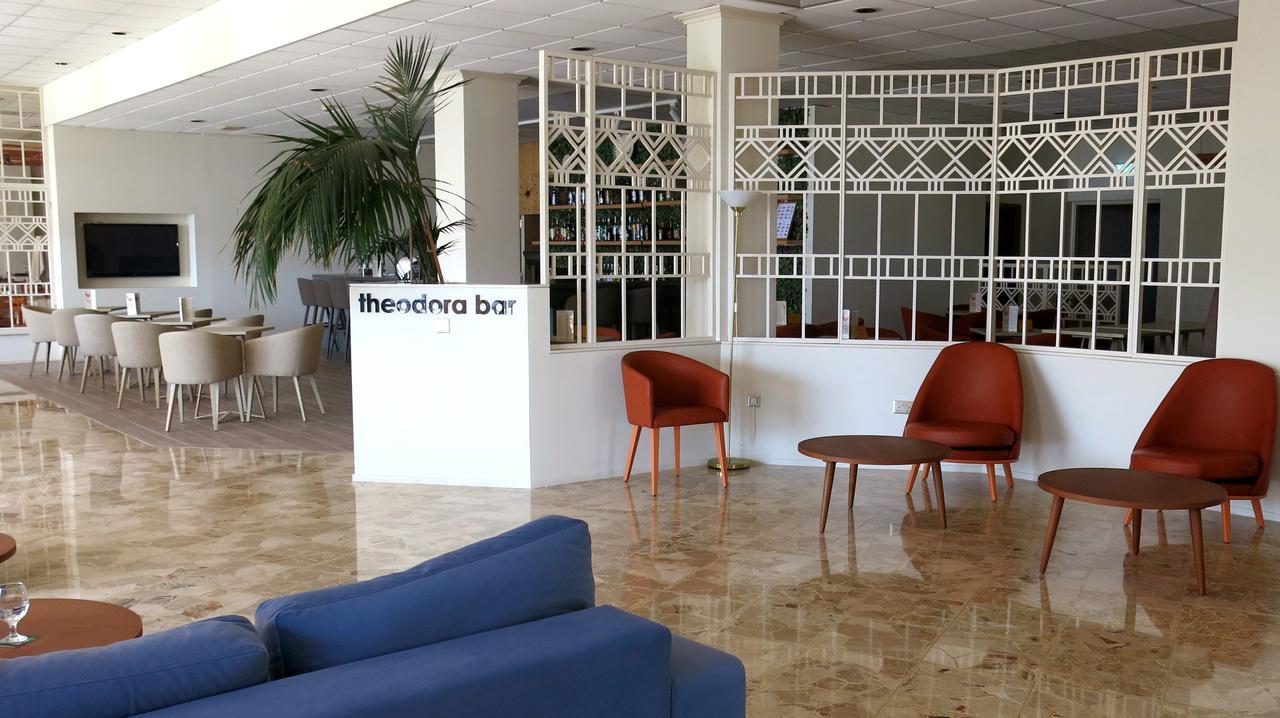 Marina Hotel Ayia Napa Exterior photo