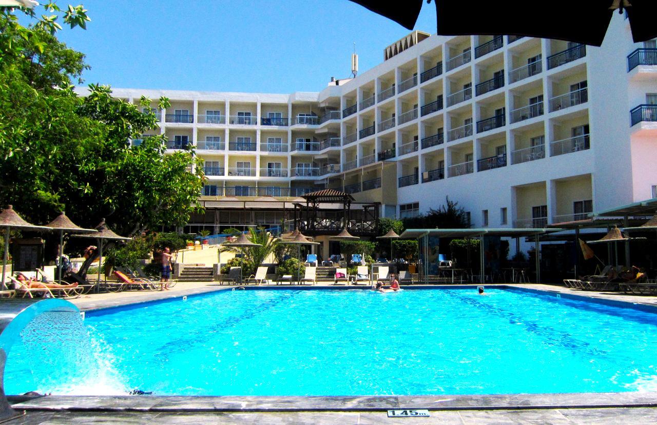 Marina Hotel Ayia Napa Exterior photo